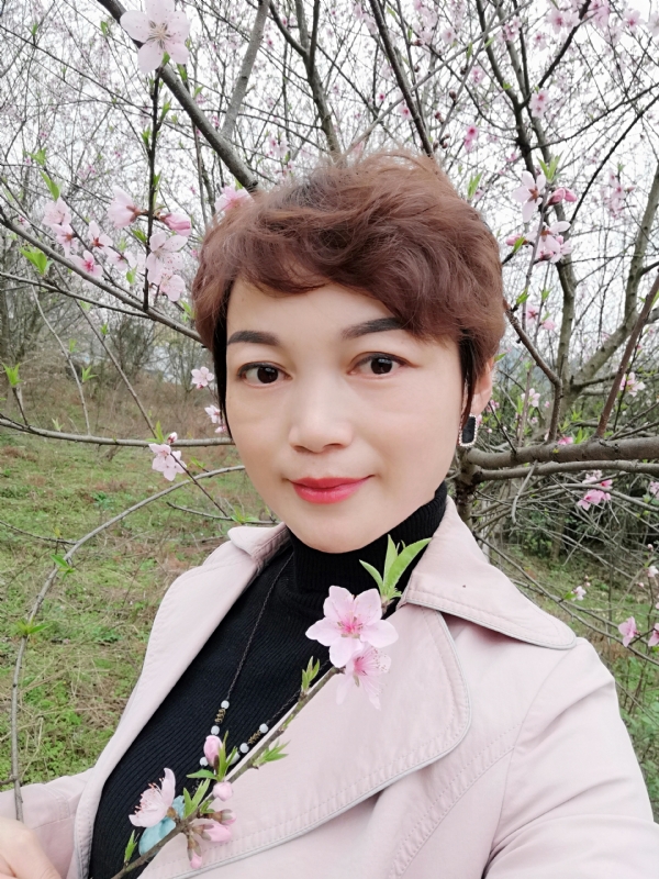 转角遇到你的第一张照片--贵州红颜知己交友网